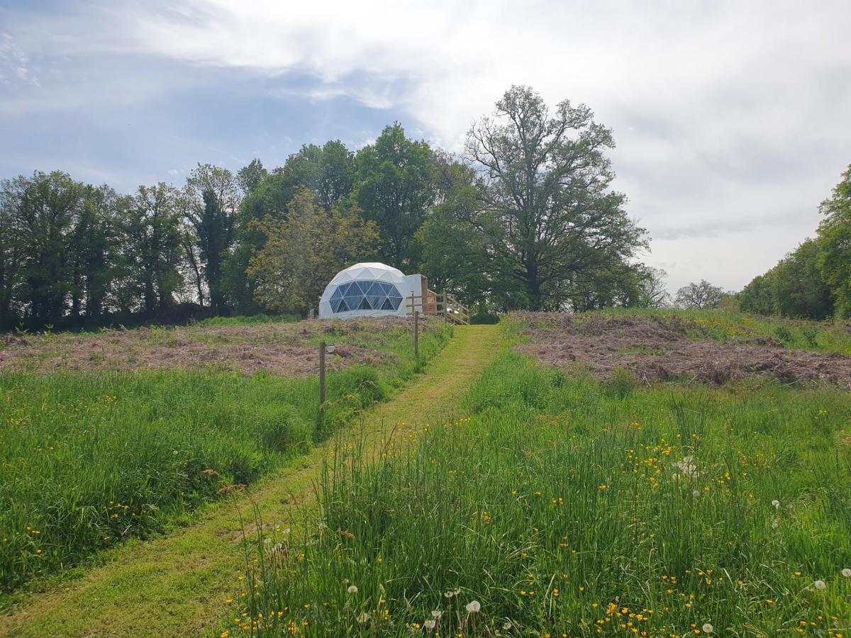 Moulin Du Pommier Glamping & Camping Saulgond Zewnętrze zdjęcie
