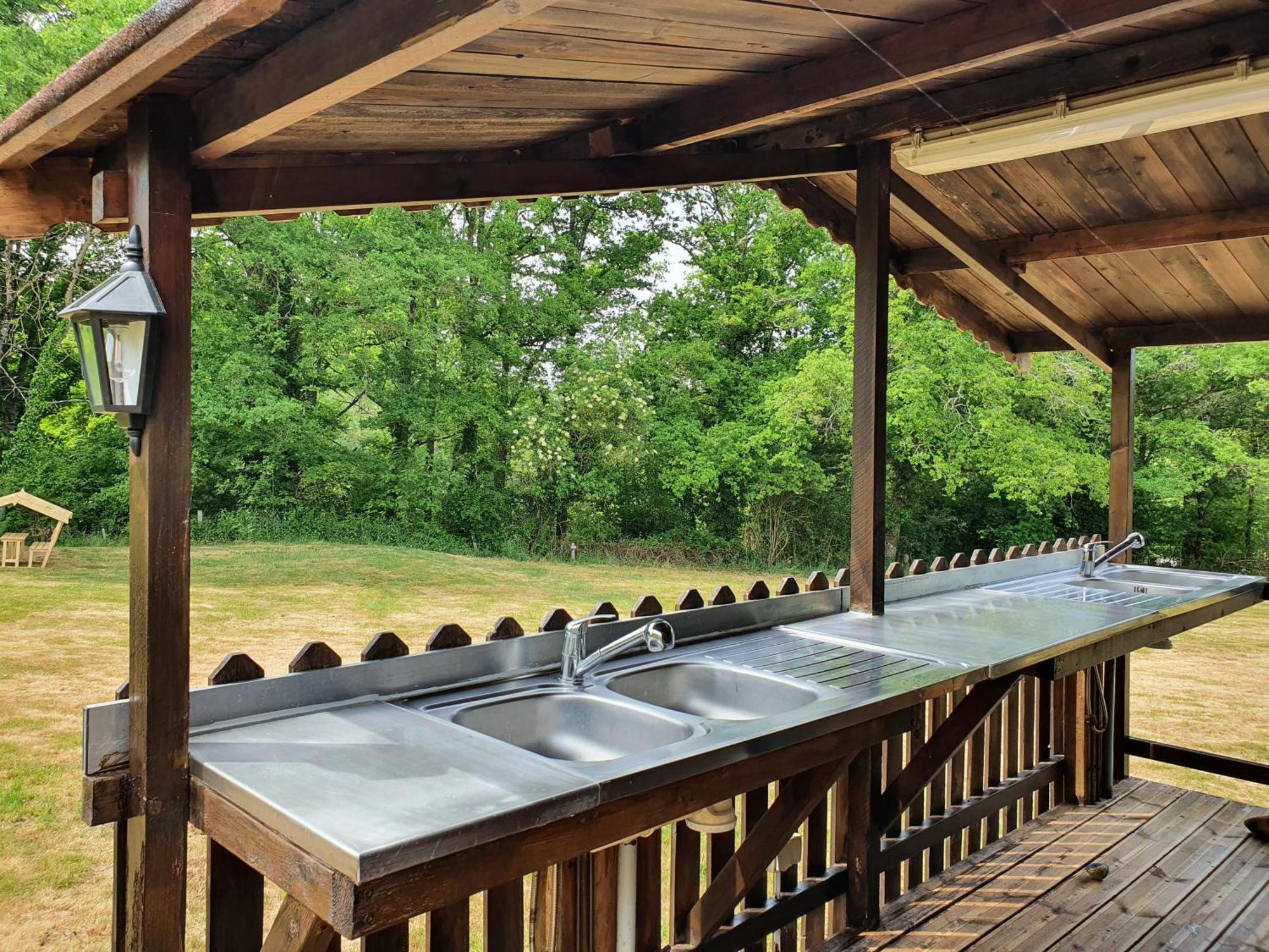Moulin Du Pommier Glamping & Camping Saulgond Zewnętrze zdjęcie