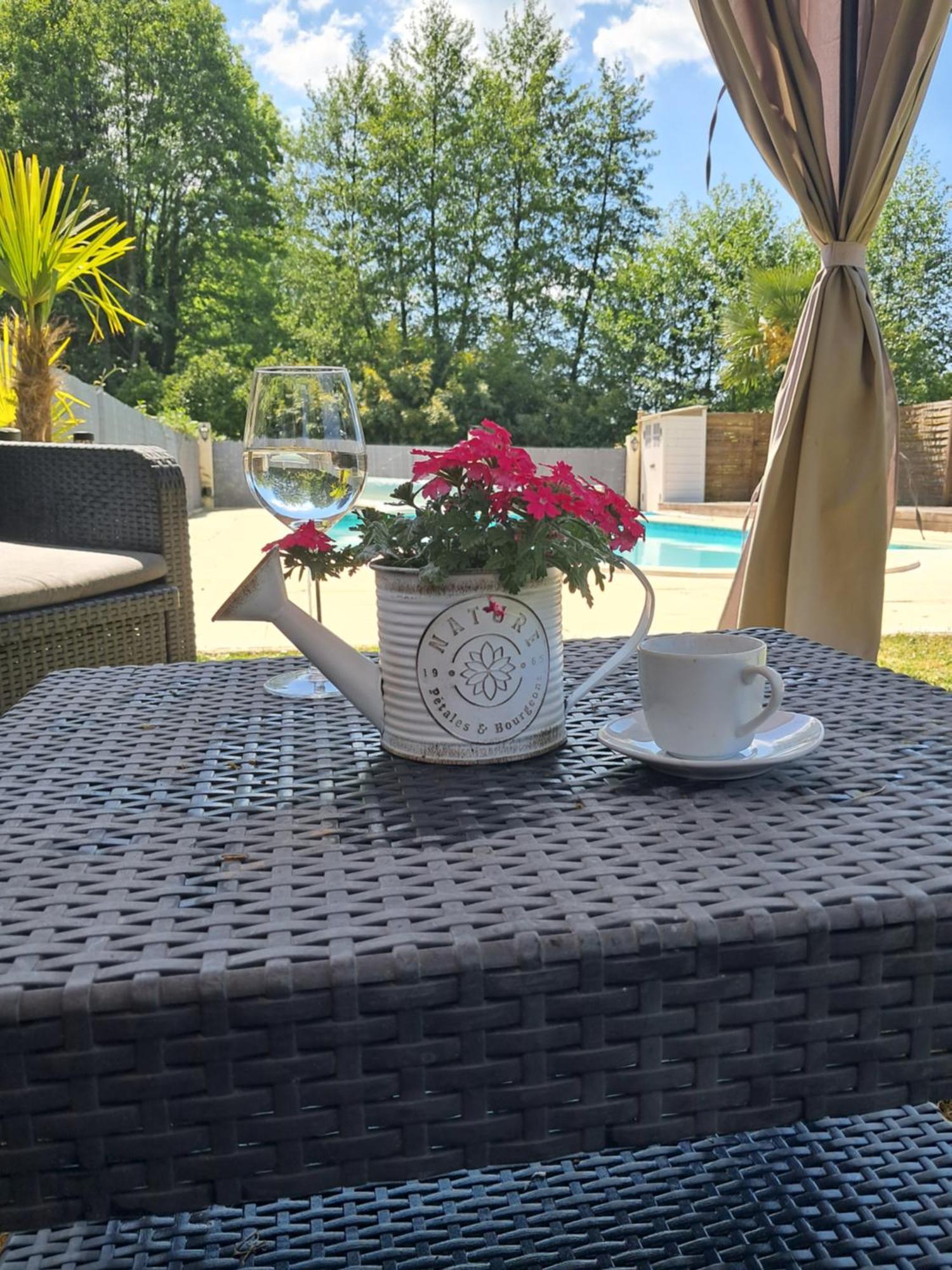 Moulin Du Pommier Glamping & Camping Saulgond Zewnętrze zdjęcie